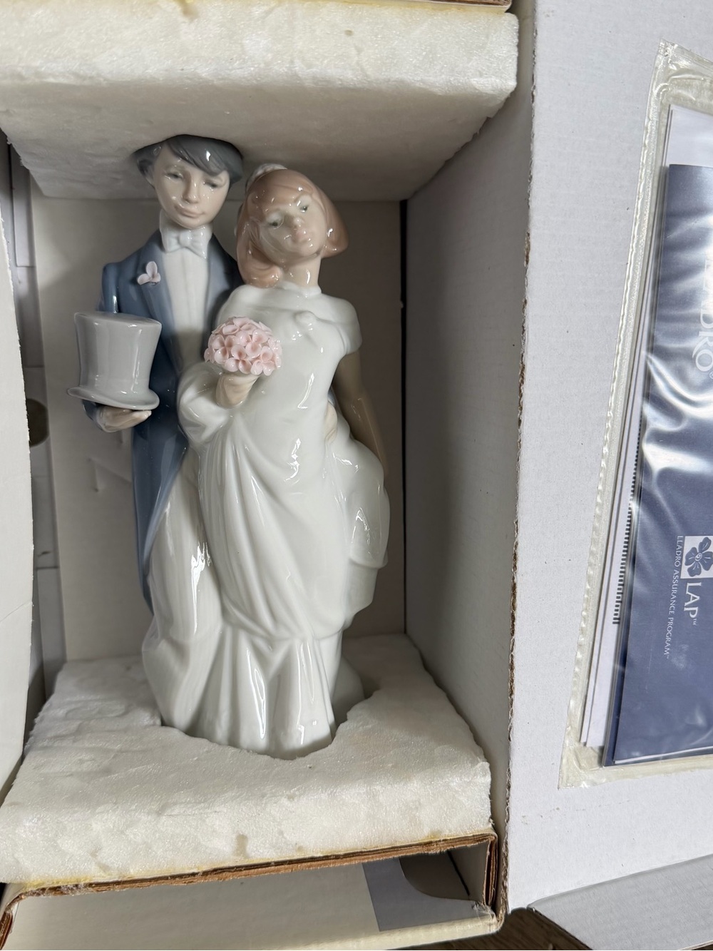 New Lladró Wedding Bells Porcelain Figurine